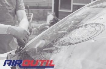 vitrage automobile; les outils pour deposer les vitres automobiles